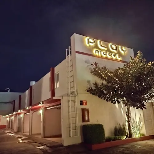Play Motel